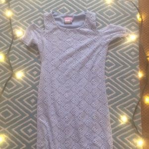 Blue feather pattern cold shoulder dress